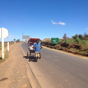 Sur la route d Antsirabe