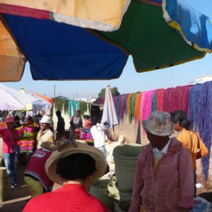 Marché de Tana - Le Coum, marché artisanal